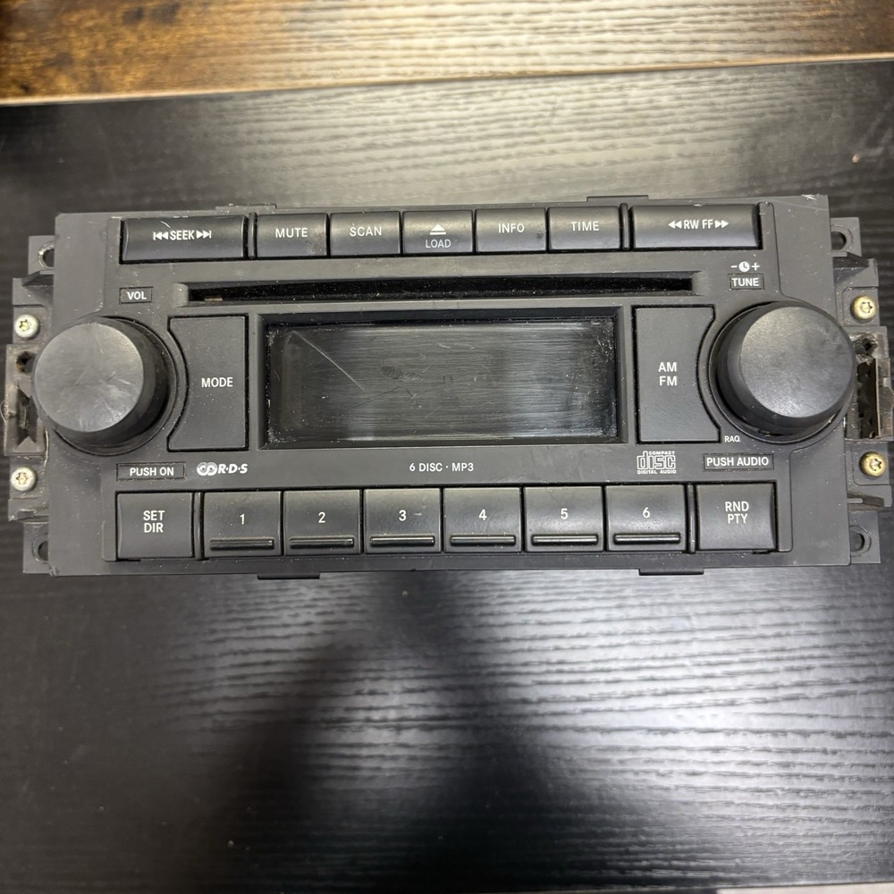 Daimler Chrysler 6 Disc CD MP3 AM FM Radio Player OEM P05064174AD RAQ